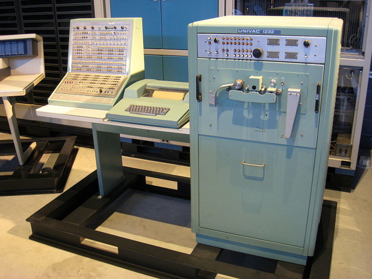 Univac 1232 at the Udvar-Hazy Center of the Smithsonian Institution at Dulles International Airport, Chantilly, Virginia. It once helped control satellites from Silicon Valley.