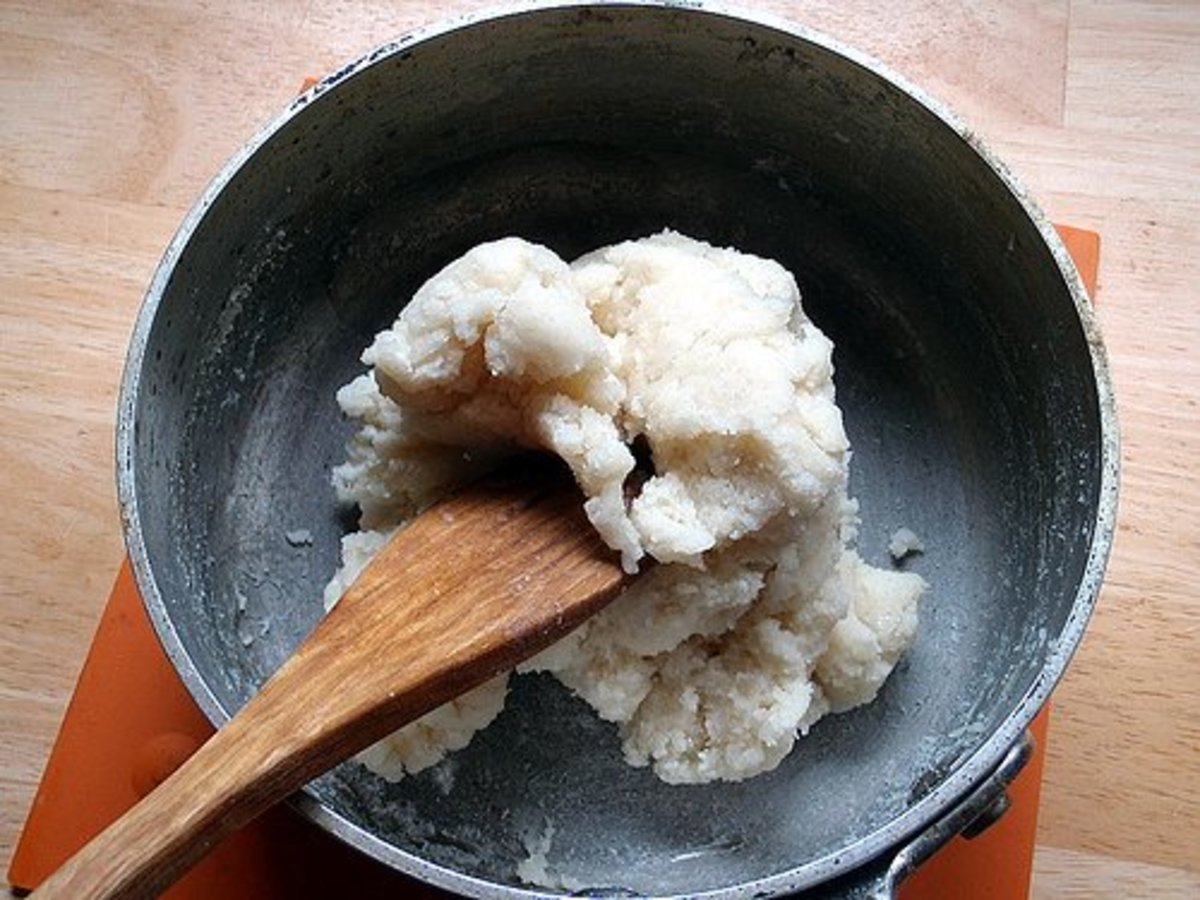 preparing choux pastry dough (http://www.flickr.com/photos/joyosity/)