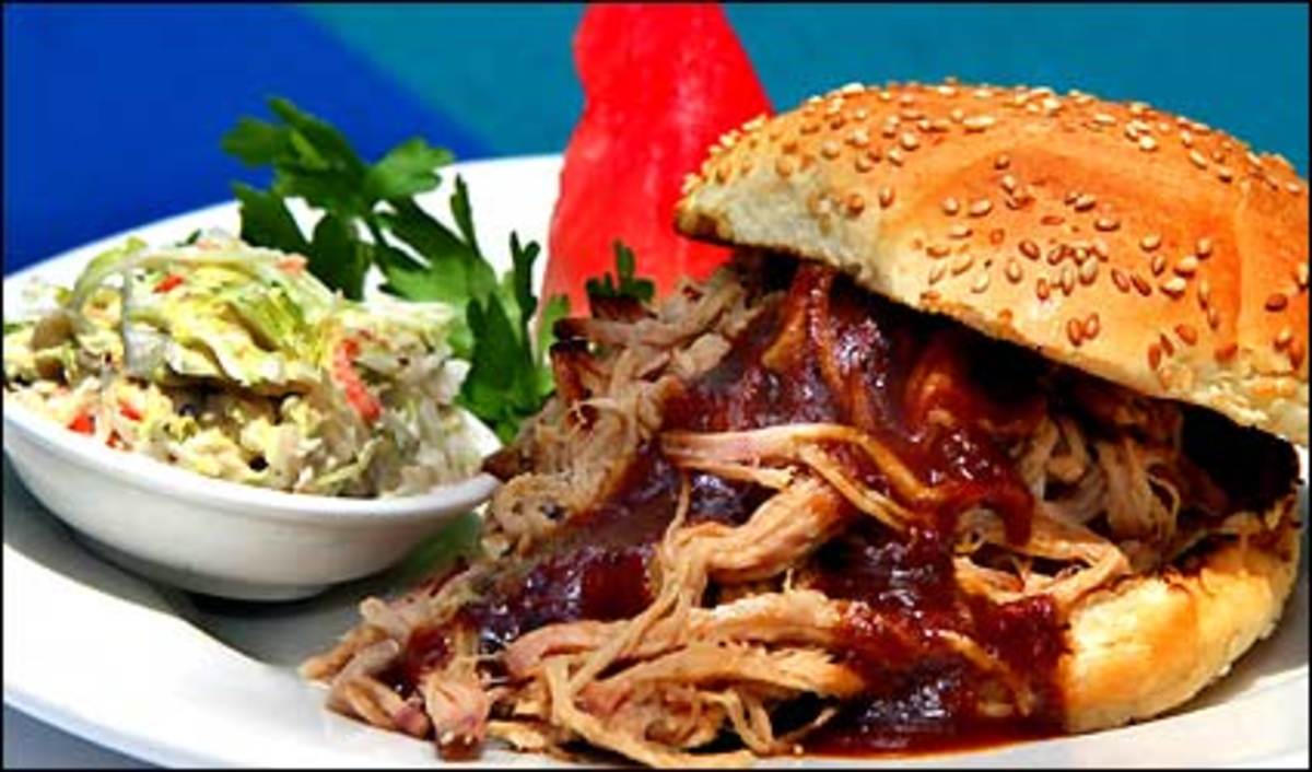 low_and_slow_smoky_pulled_pork_bbq_make_a_great_backyard_cue_this_summer