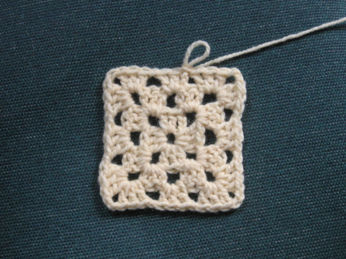 how-to-crochet-a-granny-square-throw