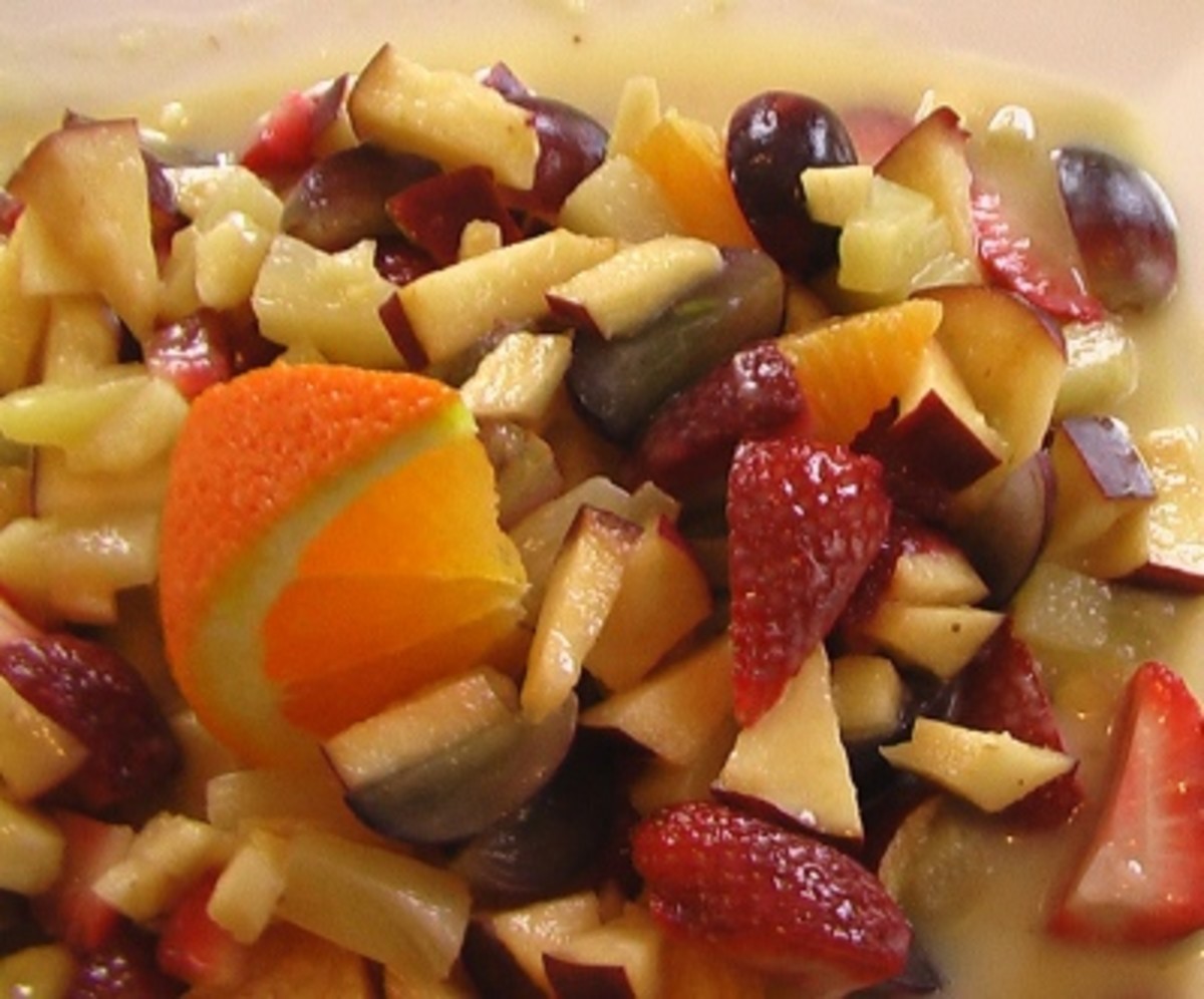 Creamy Fruit Salad (from Weight Watchers Recipes)