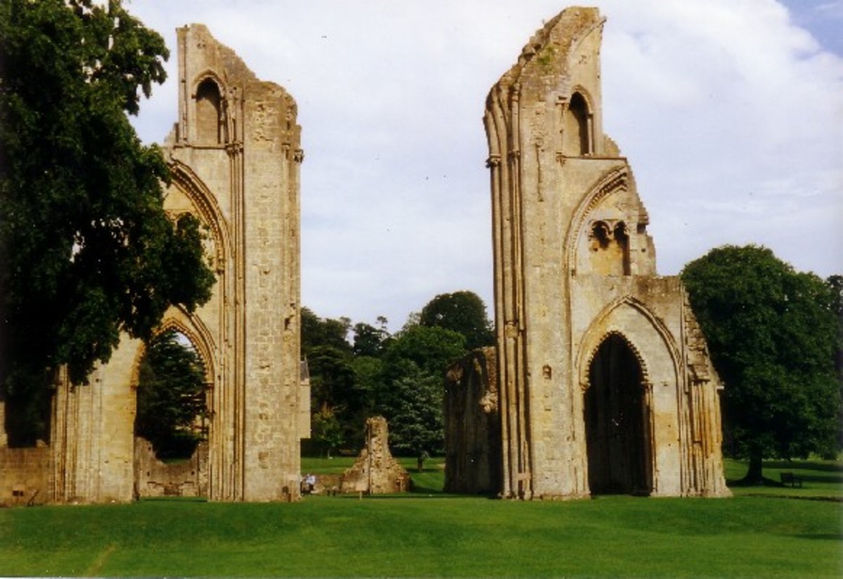 View from the former location of the North transept in East direction to the choir.