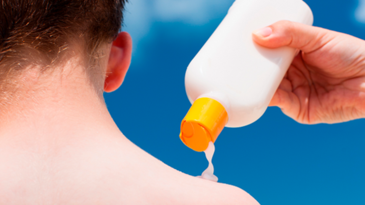 Many Commercial Sunscreens Contribute To Skin Cancer 