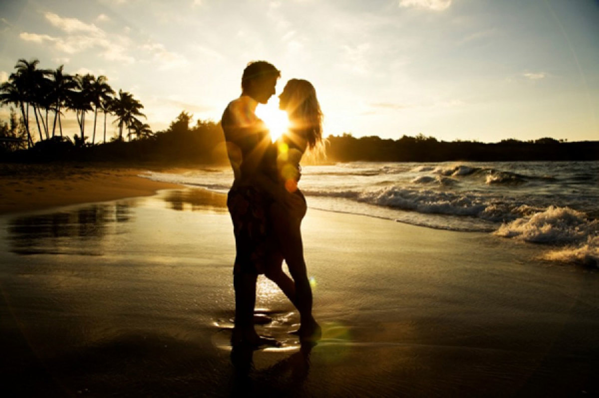 Ten Tantalizing Tips to Light Up Your Love Life