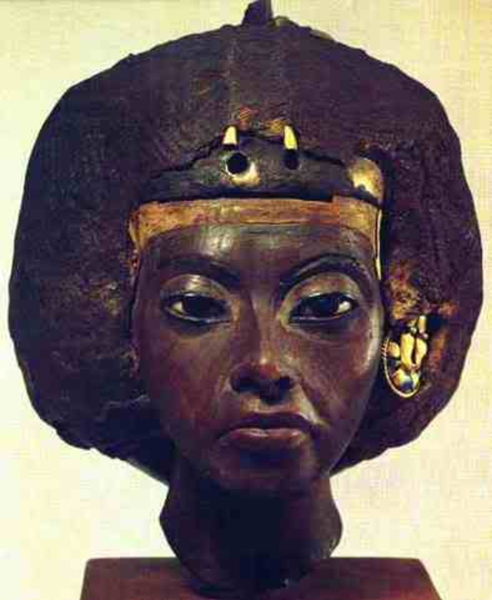 Queen Tiye was an African,beautiful, Intelligent and inlfuential leader and ruler of Ancient Egypt