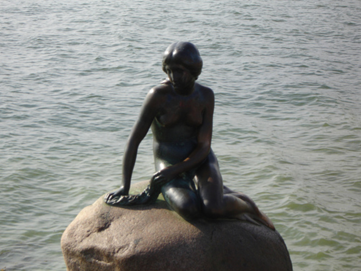 Little Mermaid statue