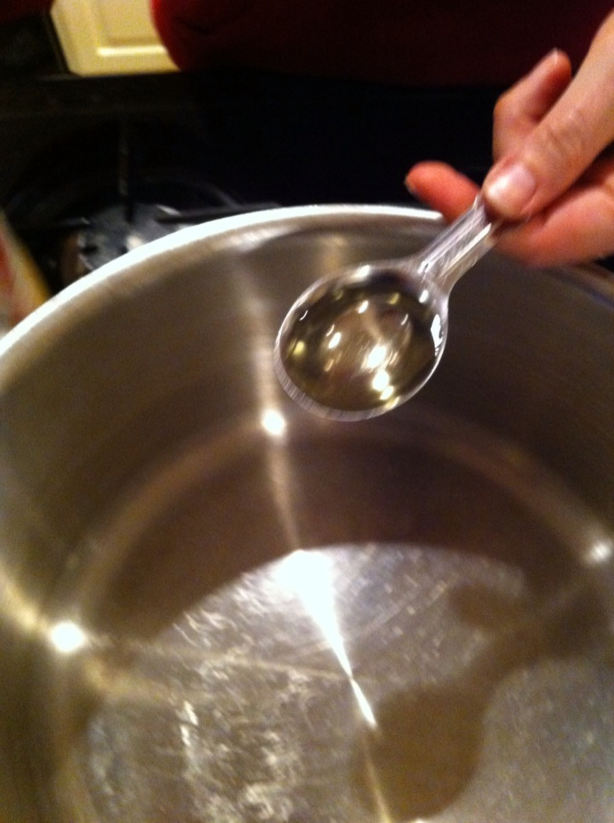 add cooking oil to pot
