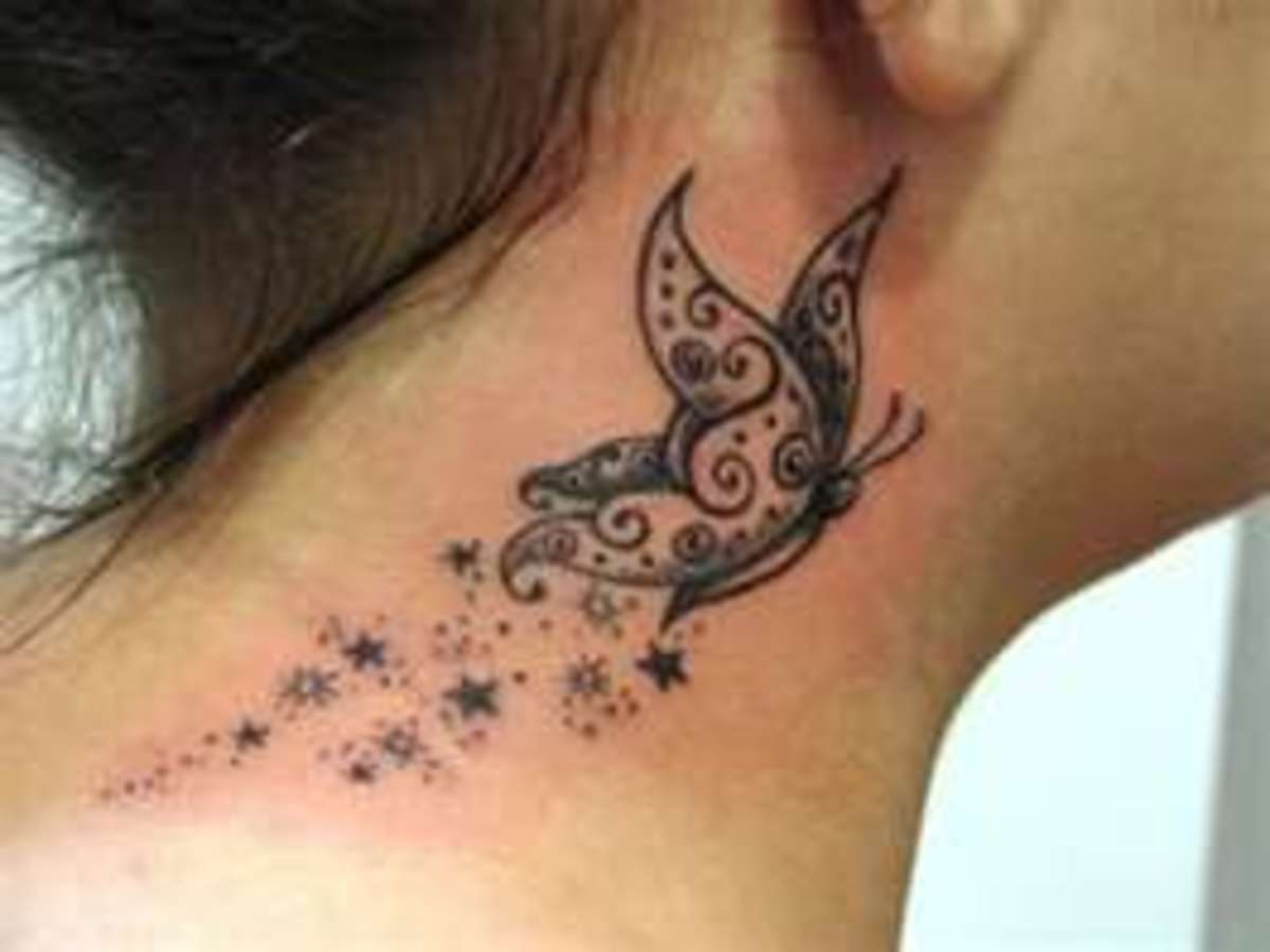 womens-neck-tattoos