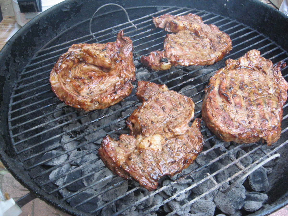 Try my steak rub recipe on ribeyes, strip steaks, porterhouse, or T-bones.