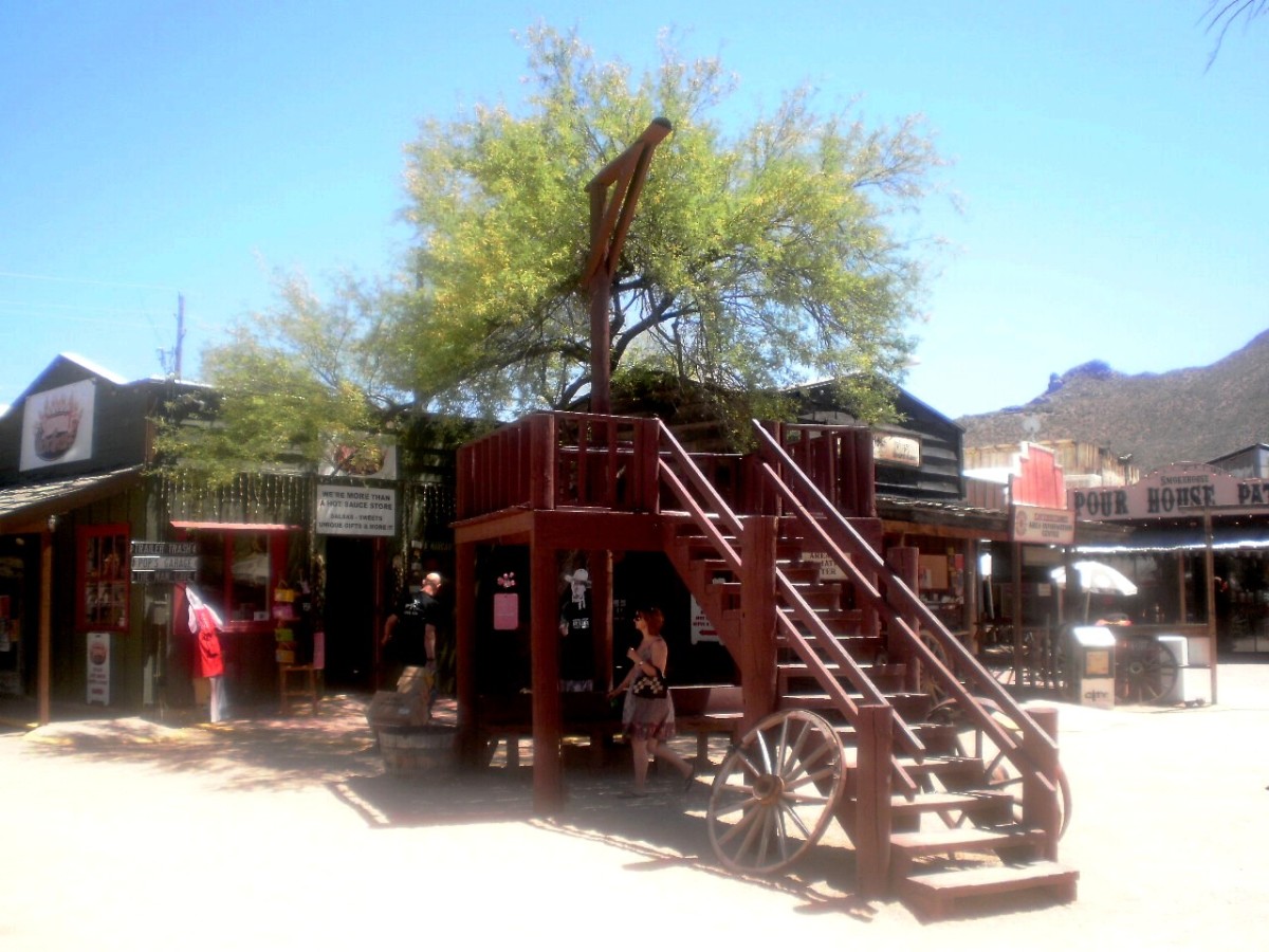 Visit The Town of Cave Creek In Rustic Arizona - HubPages