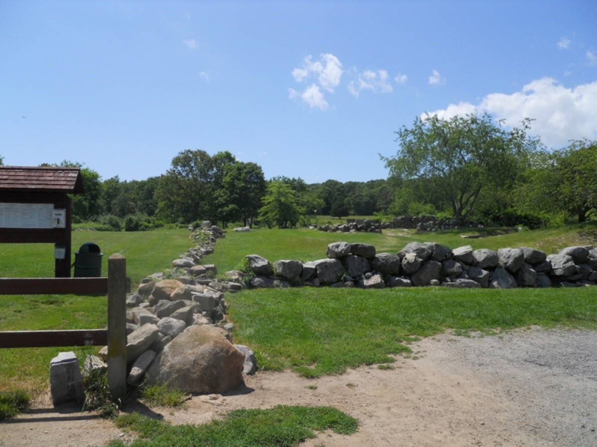 Entrance to Path at Haley Farm State Park