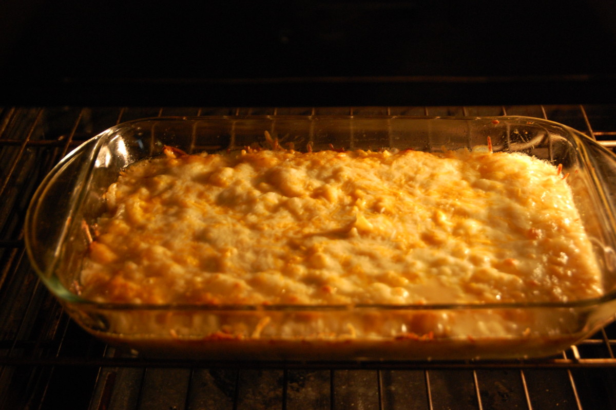 easy-cheesy-hashbrown-and-sausage-casserole