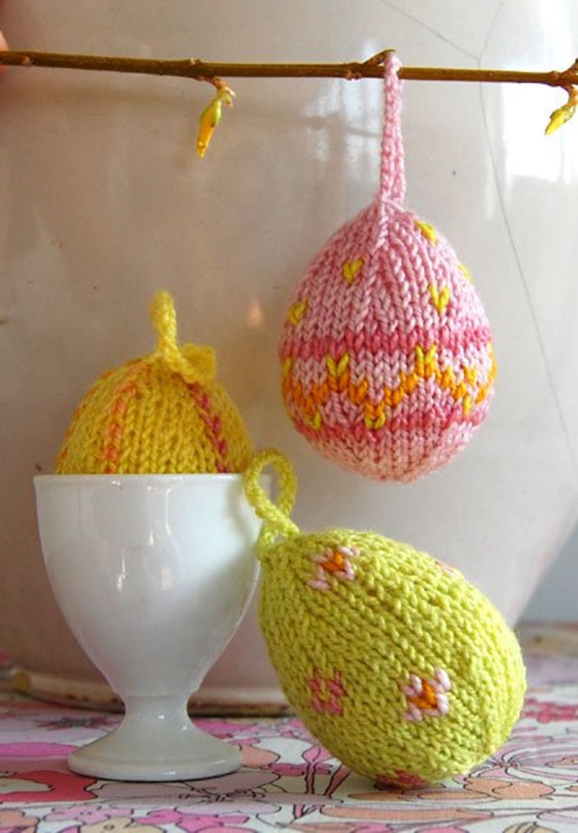 Adorable Easter Eggs to knit from Purl Soho