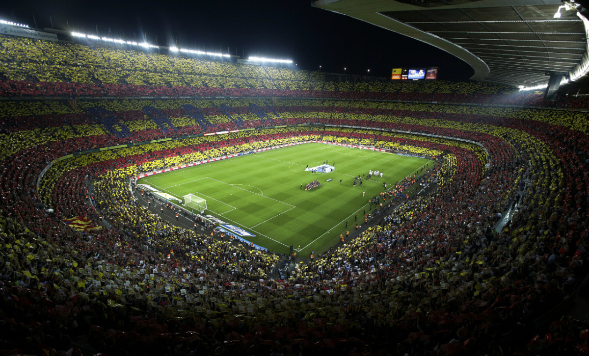 Top 10 Largest Football Stadiums In The World - HubPages