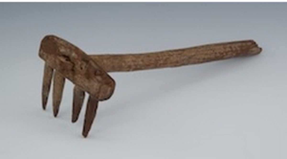 An Egyptian copy of a rake found in a tomb after 600 BCE