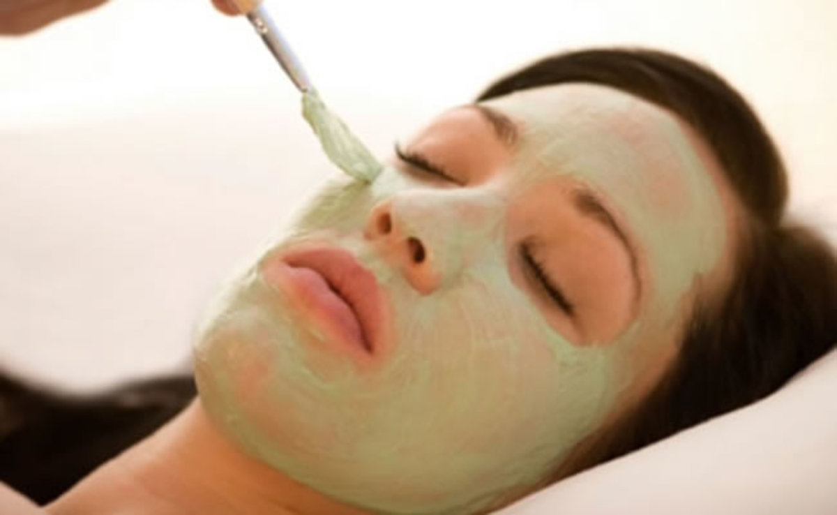 How to Deal With Dry Skin on the Face With Best Solutions and