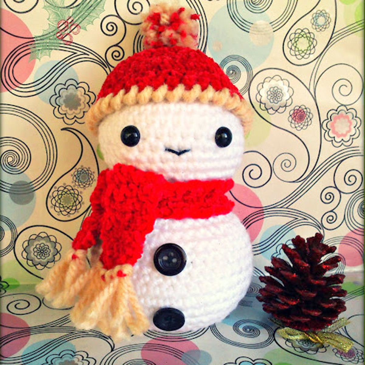 Free crochet pattern amigurumi snowman.
