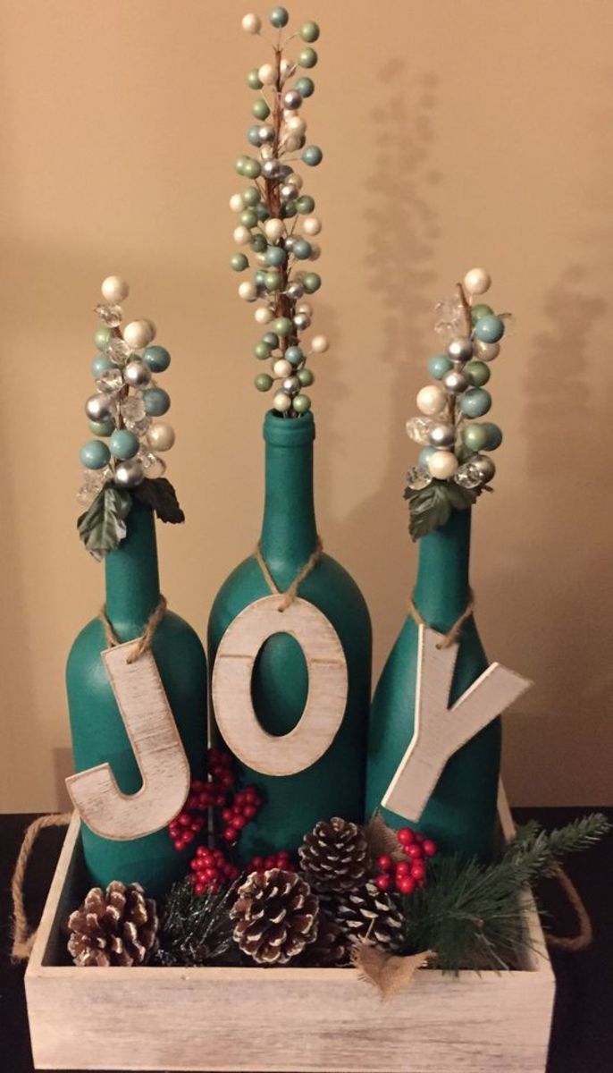 35+ Fun DIY Christmas Wine Bottle Crafts - FeltMagnet