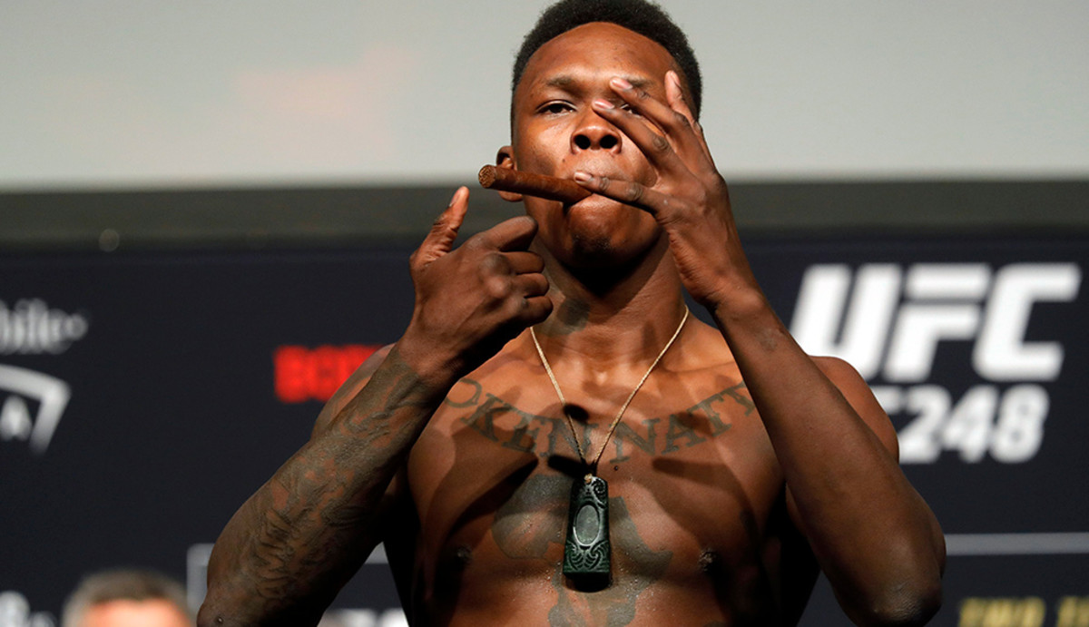 Adesanya at his UFC 248 weigh-in before his fight against Yoel Romero.