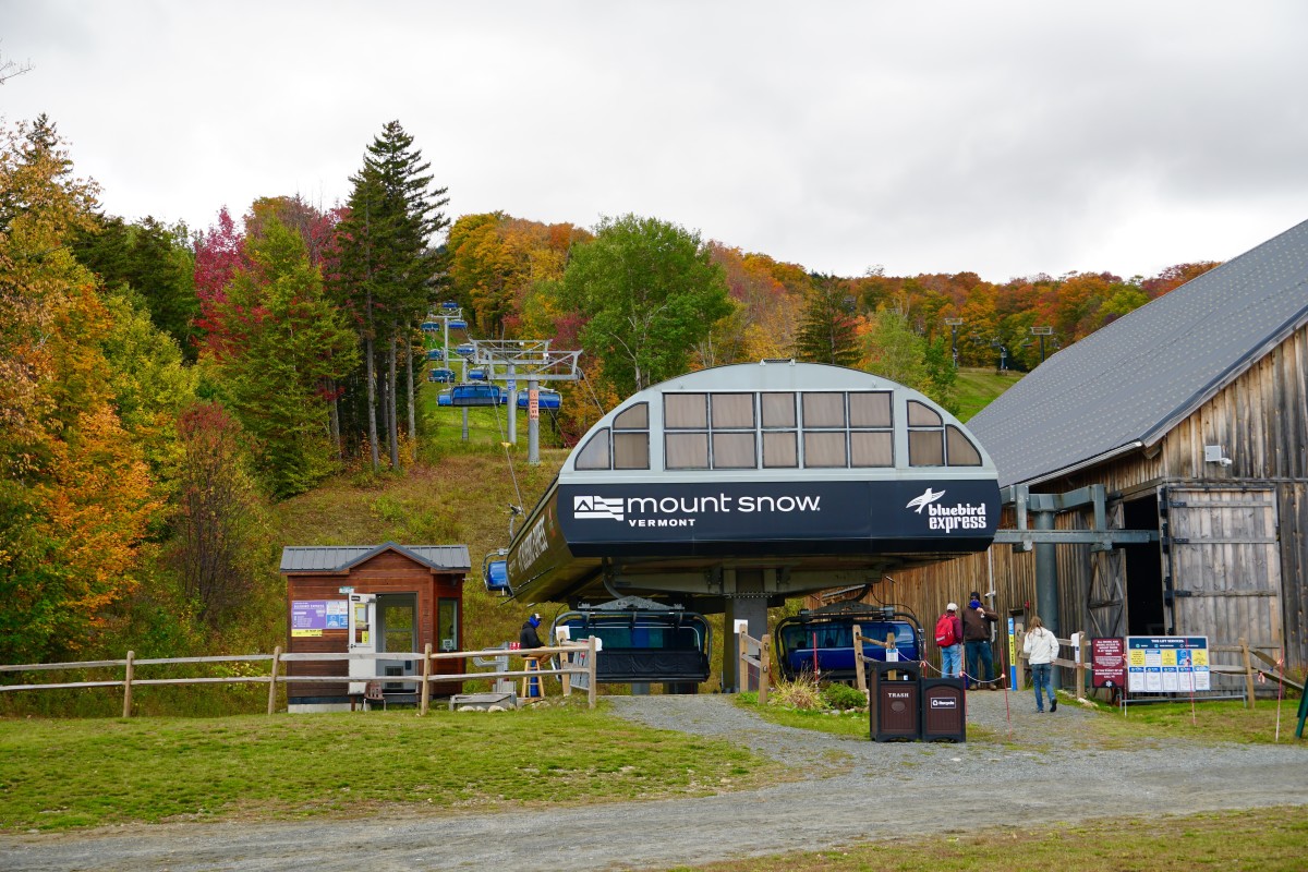A Fall Foliage Tour of Southern Vermont, Including Mount Snow