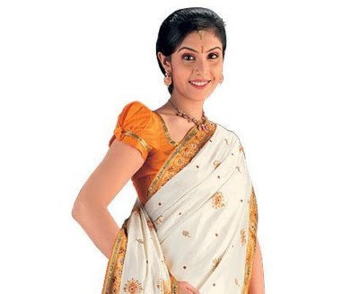 Puff sleeve saree blouse design