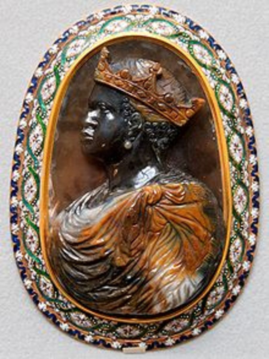 the-old-fashioned-art-of-cameo-carving
