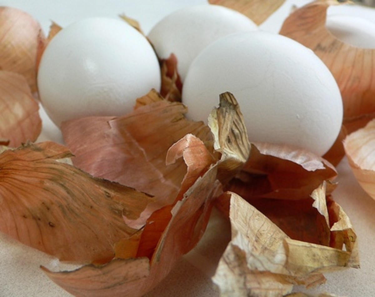 Boiling eggs in onion peels will give them natural shade.
