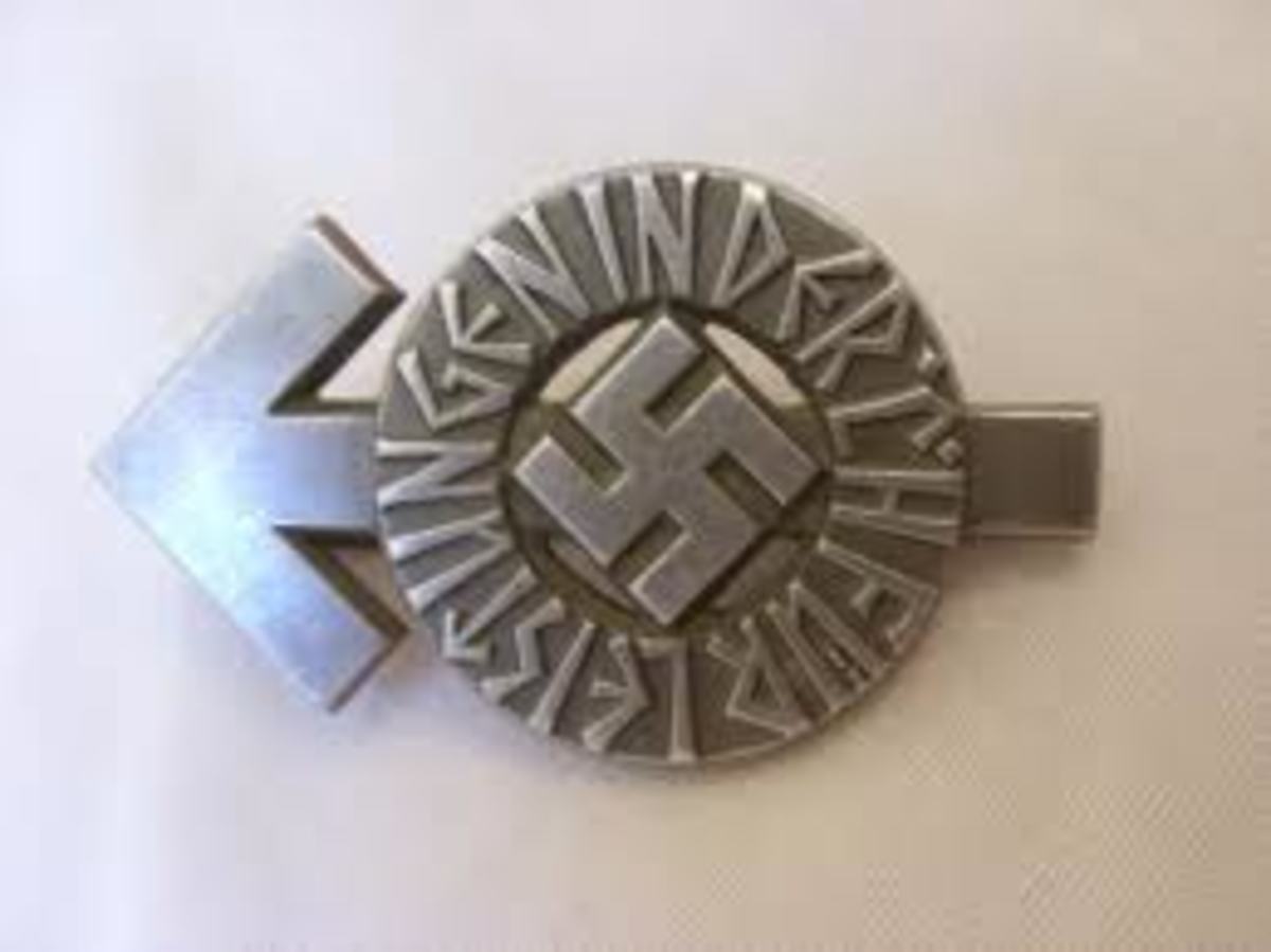 Nazi collectibles sell well
