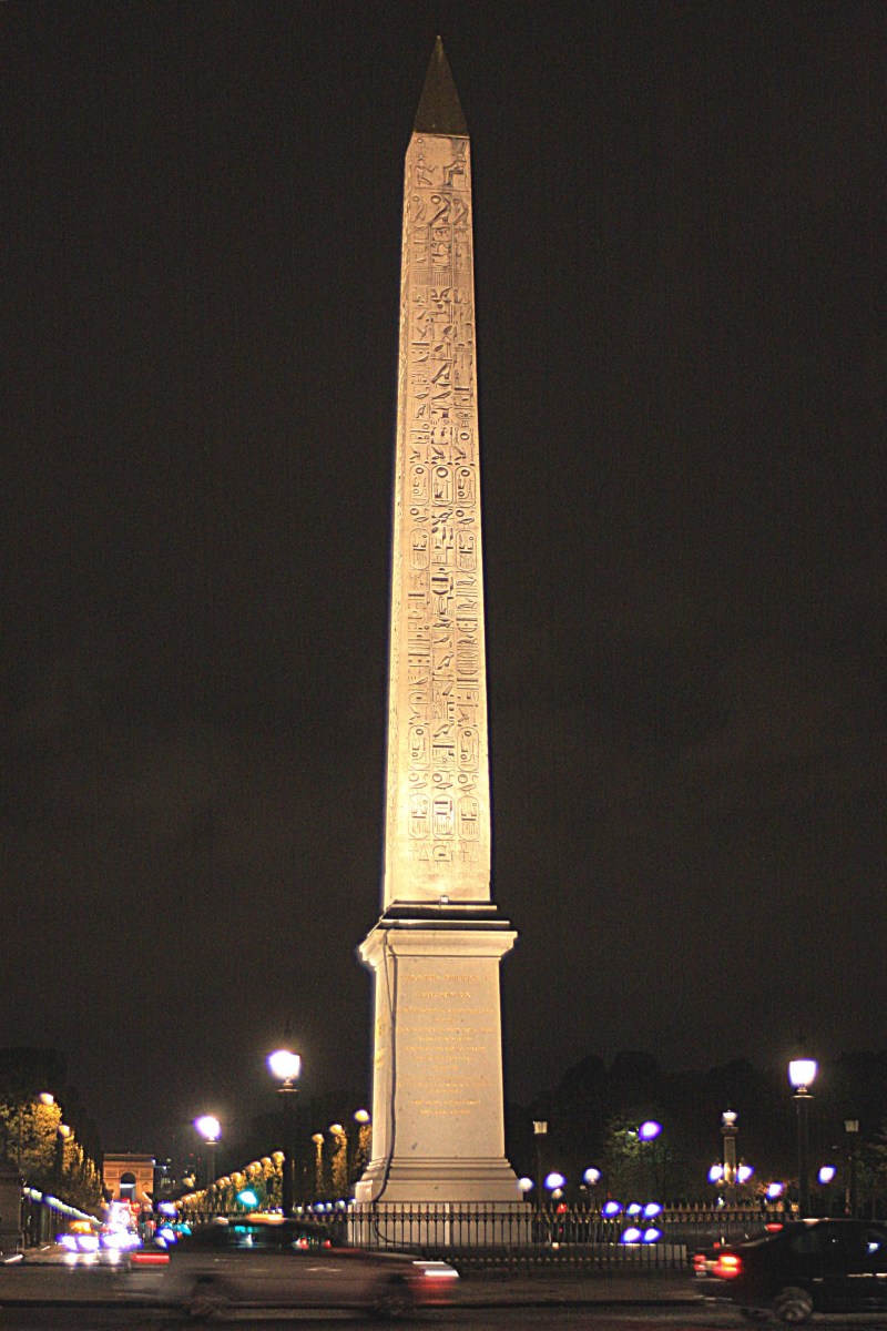 Perhaps the best time to see the Place de la Concorde, is at night, when the obelisk is most attractively lit, and passing traffic is minimal