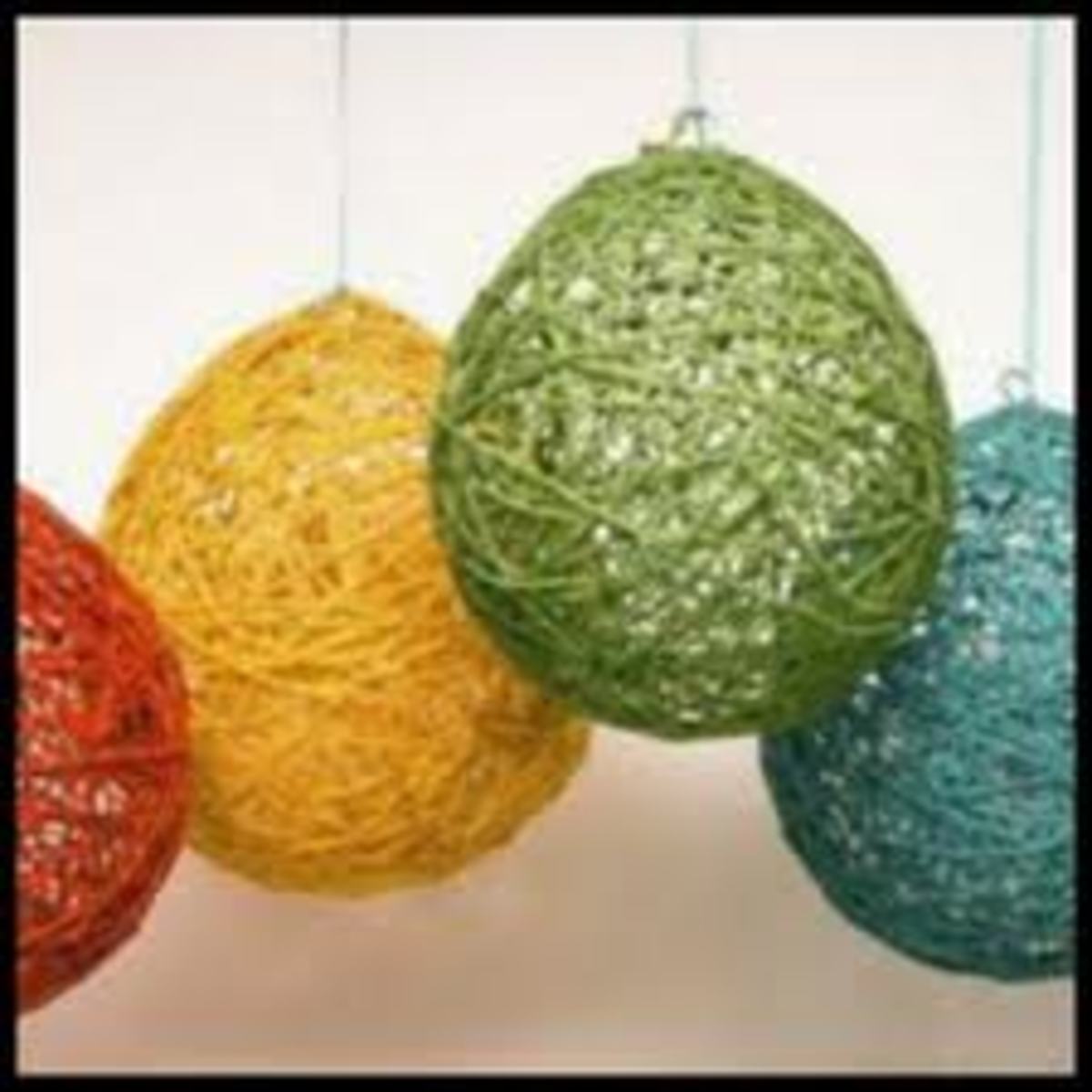 not-just-a-yarn-ball-super-neat-diy-lampshade