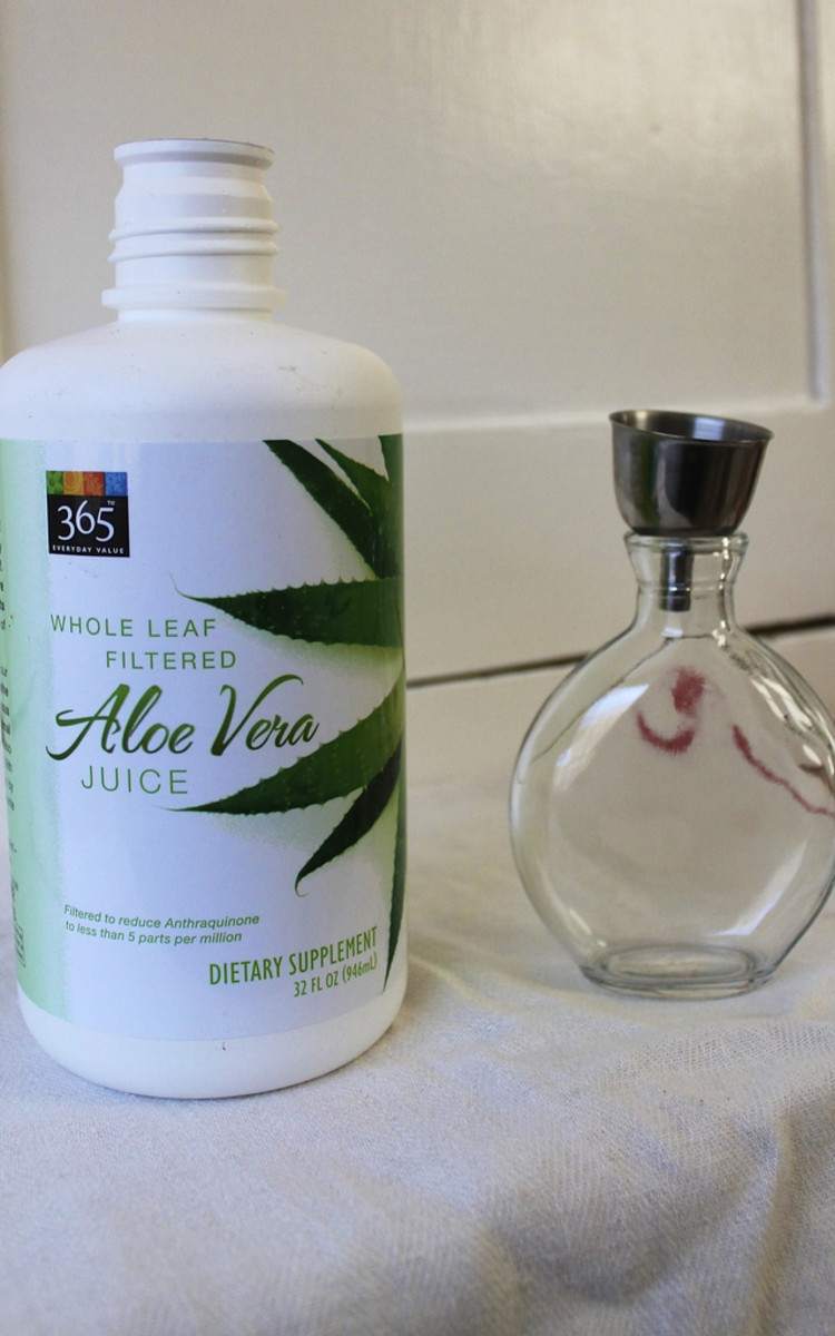Aloe Vera has antibacterial and antifungal qualities in mouthwash.