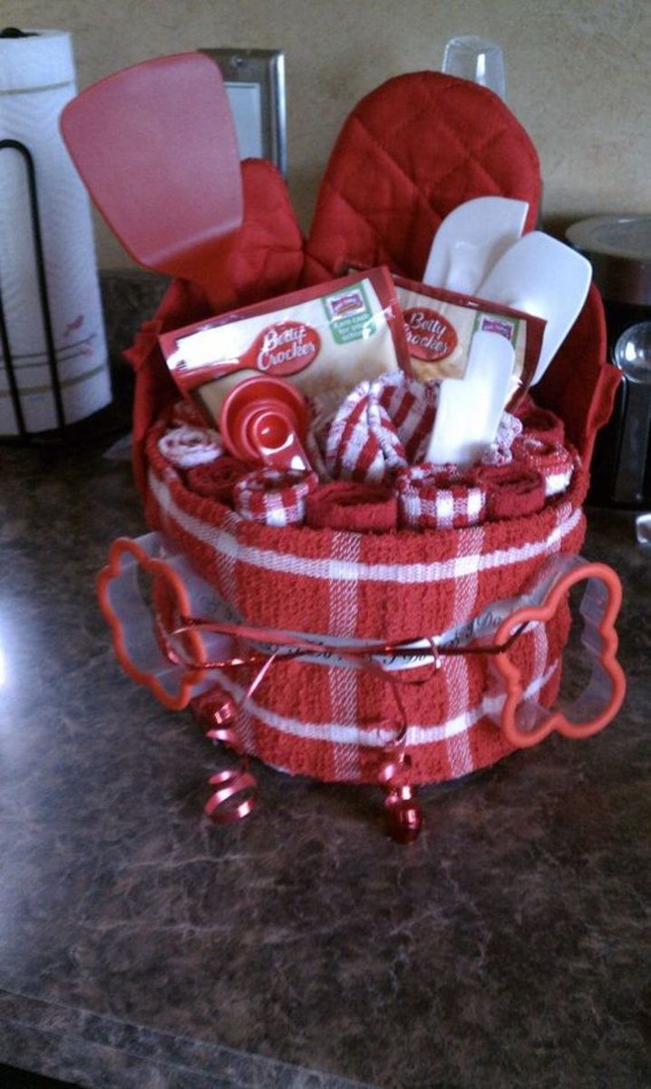 35+ Awesome DIY Christmas Gift Basket Ideas for Friends HubPages