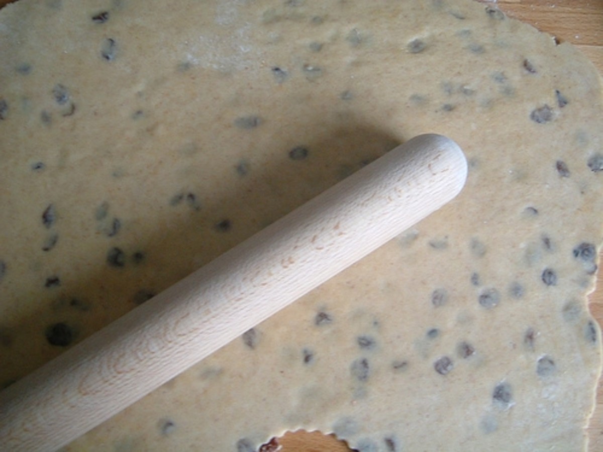 Roll out the Welsh Cake dough to a thickness of about 1/4" / 5mm