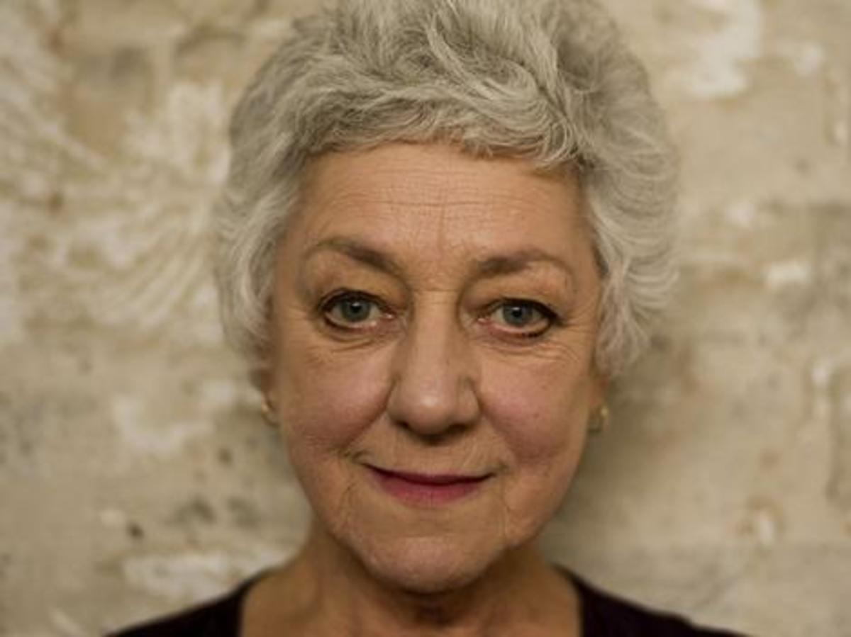 Famous and Notable Cancer Deaths in 2010 - HubPages