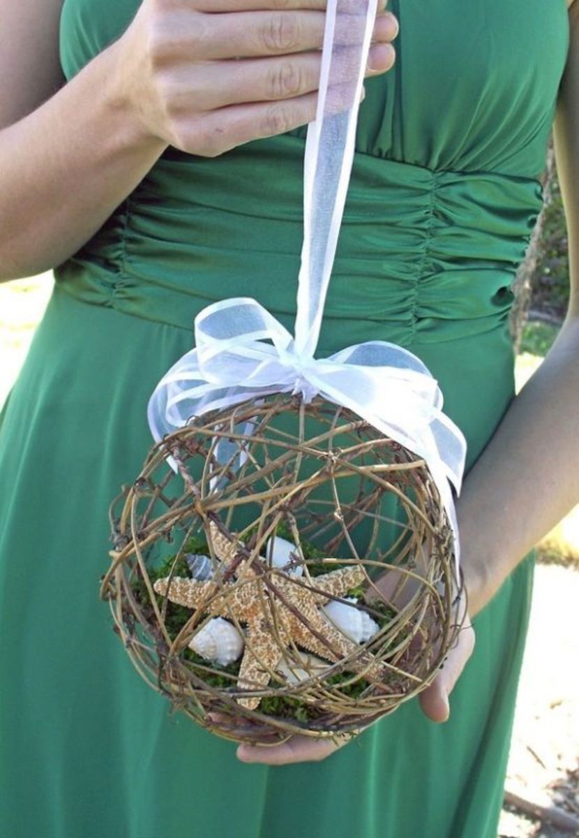 how-to-make-a-pomander-or-kissing-ball-for-a-wedding-decoration