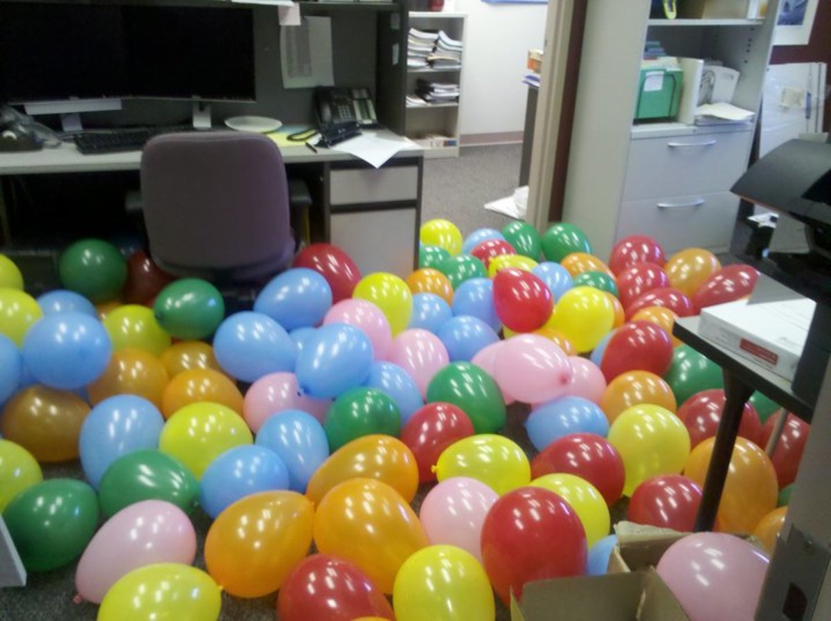 fun-halloween-office-pranks-that-wont-get-you-fired