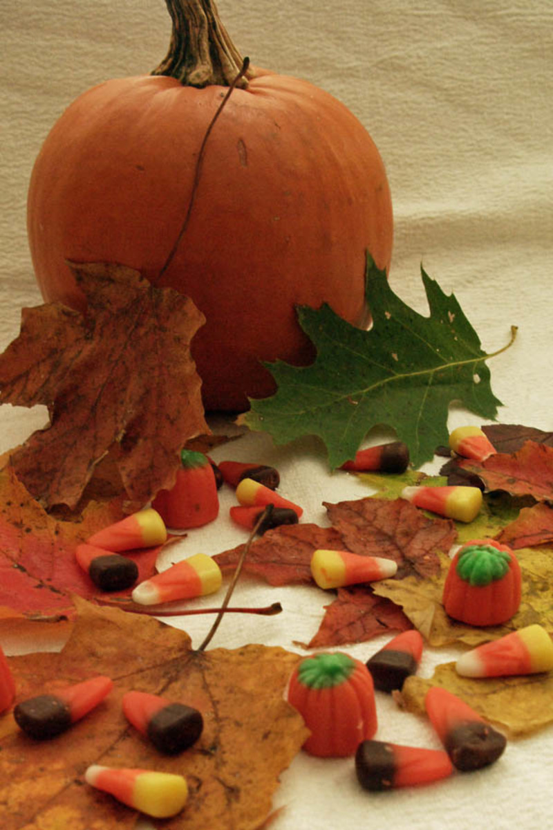 halloween-candy-the-history-behind-some-of-the-most-traditional-treats