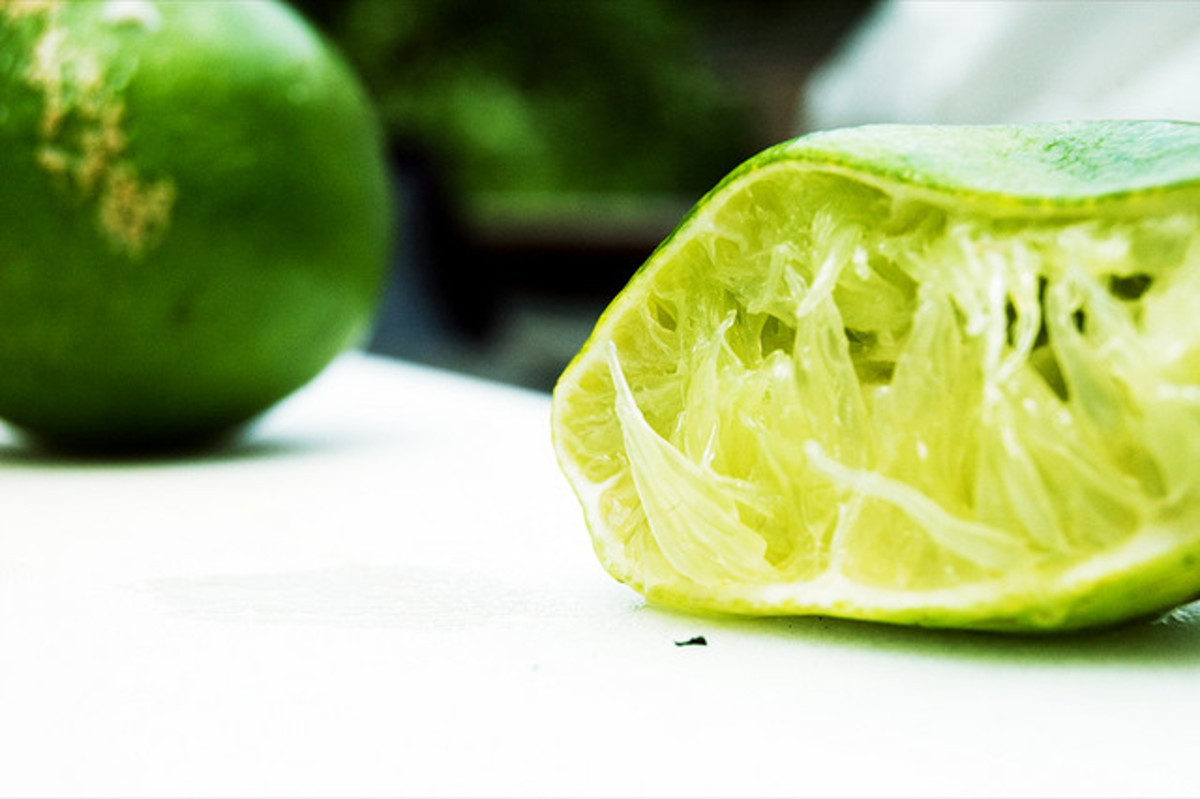 the-health-benefits-of-lime-water