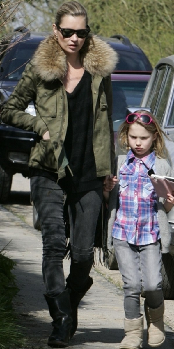 Kate Moss and daughter in Uggs