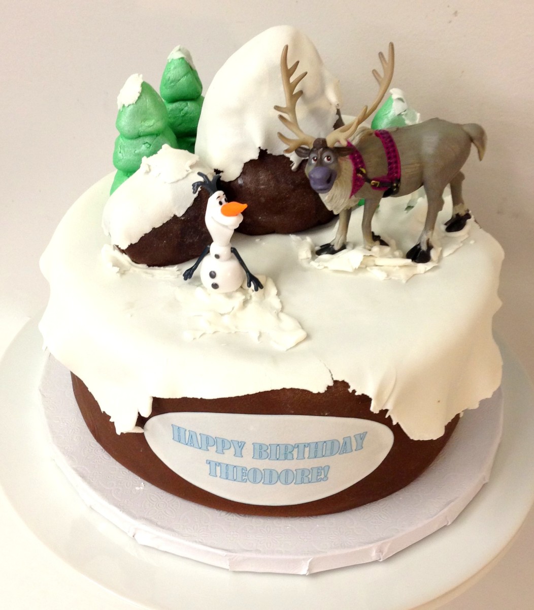 Olaf and Sven Birthday Cake