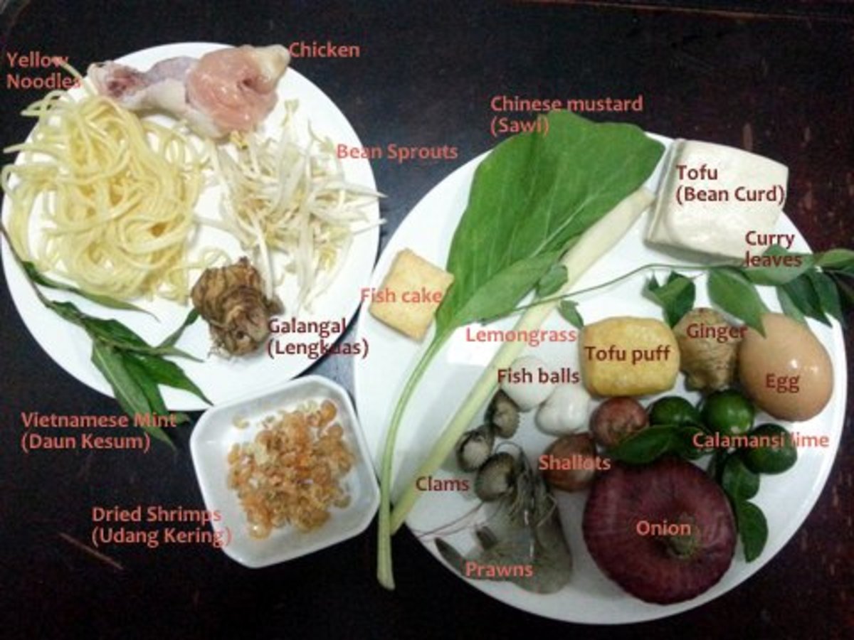 Some of the ingredients for Curry Mee