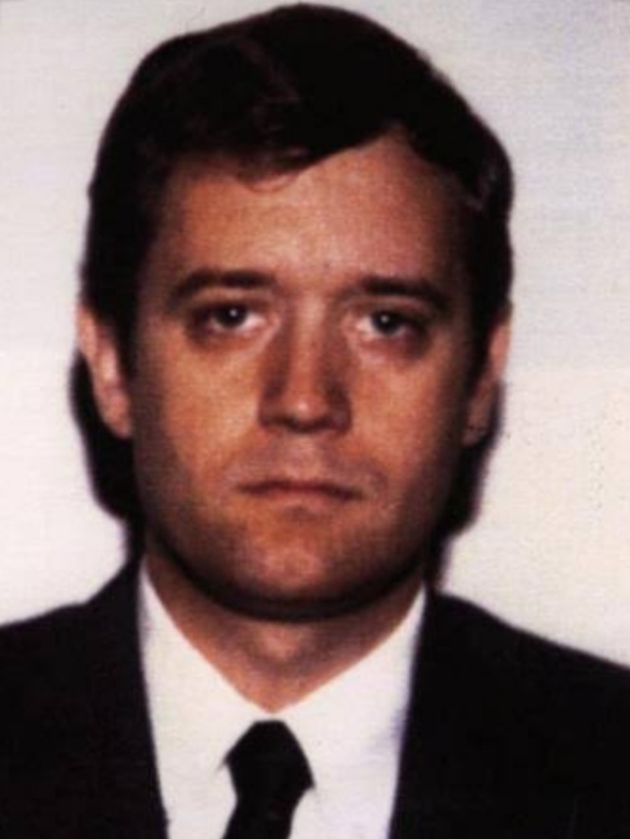 10 Fbi Agents Who Went Rogue The Crimewire