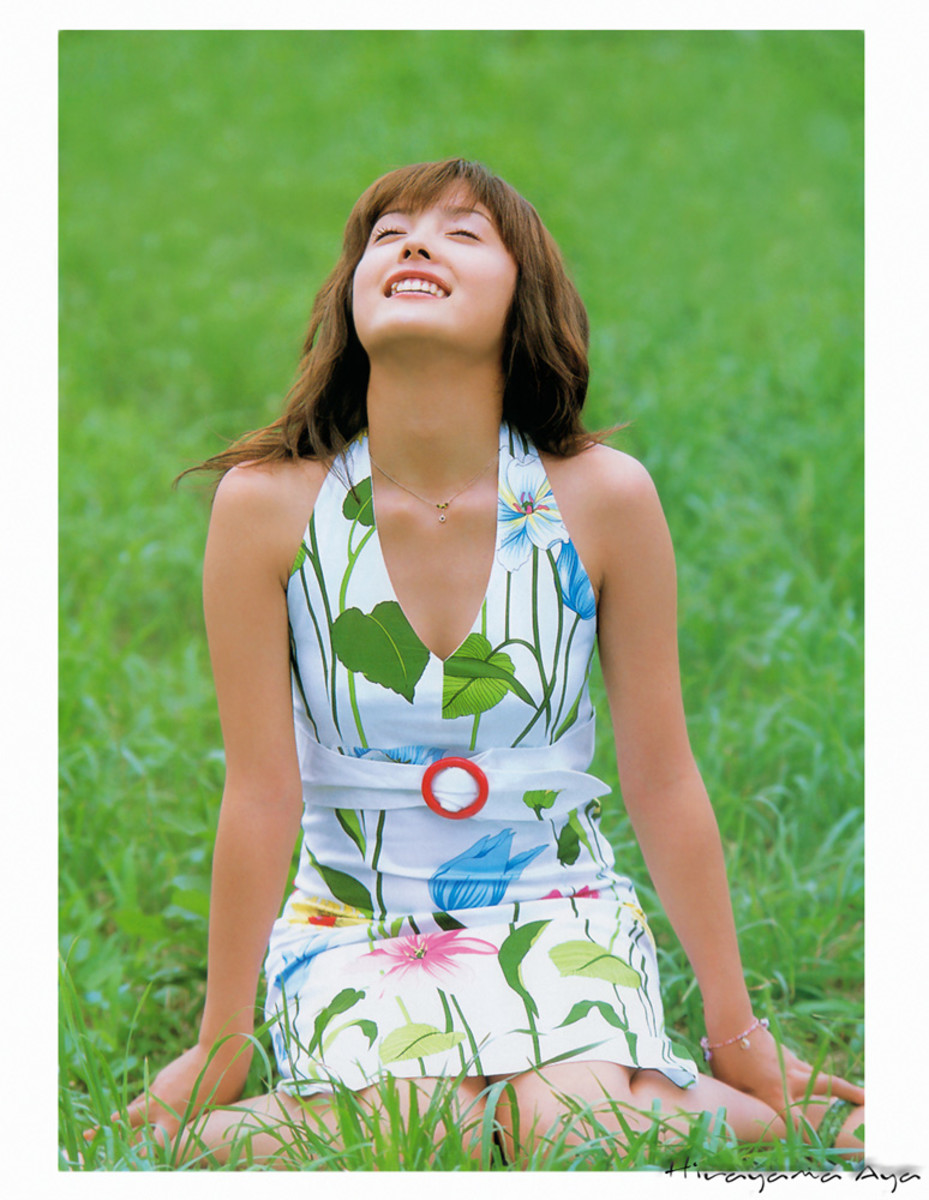 aya-hirayama-beautiful-movie-actress-and-bikini-model