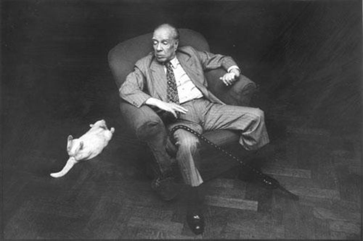 the-holy-trinity-of-narrative-techniques-in-borges-fiction-and-the-deconstruction-of-literature