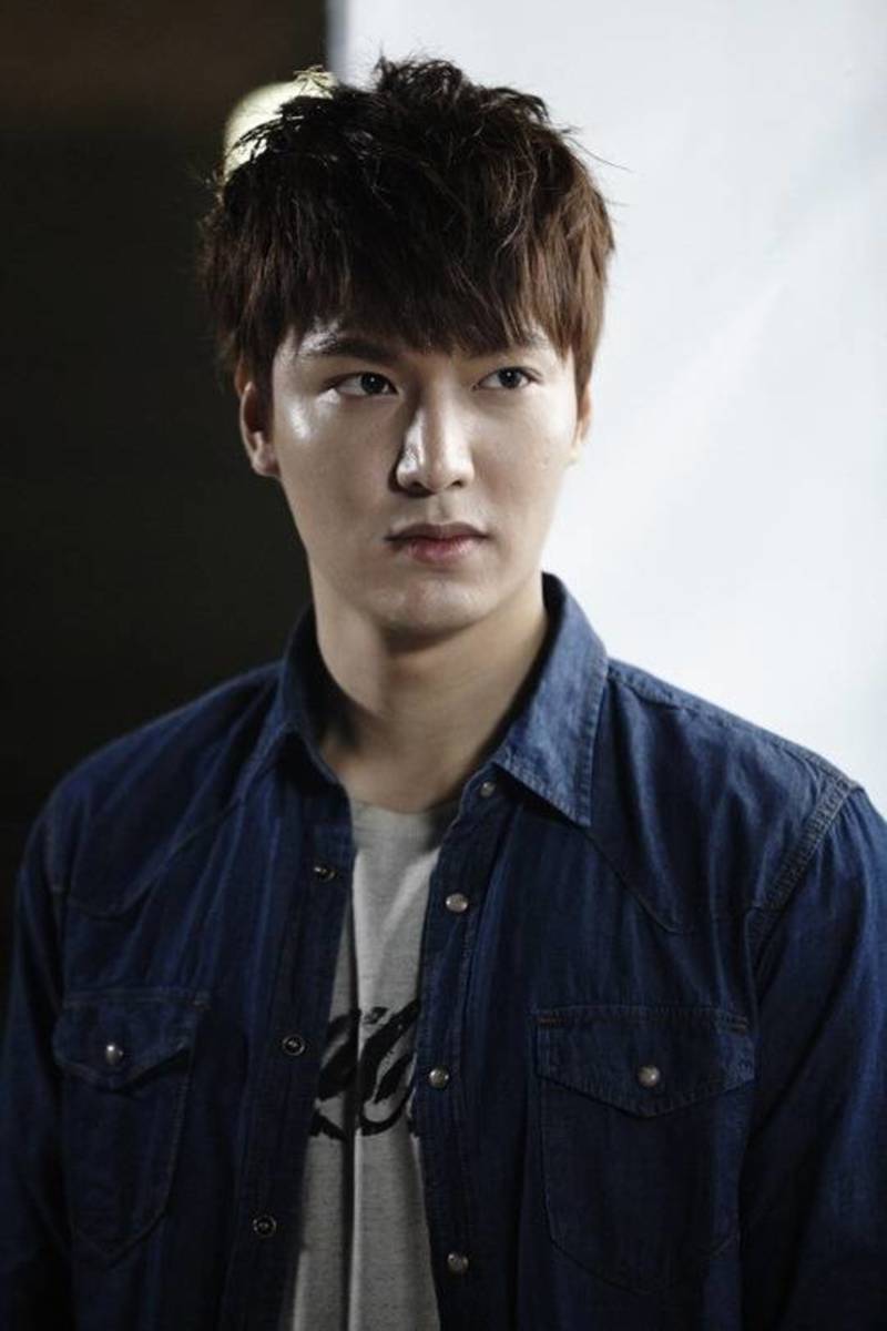 top-10-most-handsome-korean-drama-actors