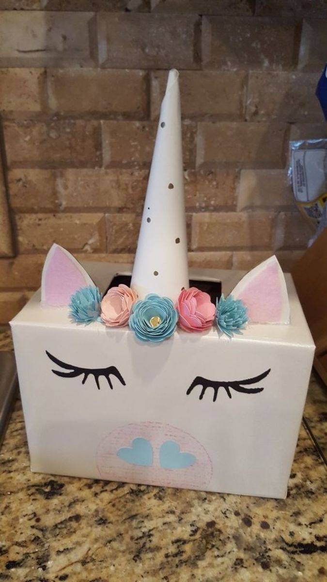 DIY Unicorn Valentines Box