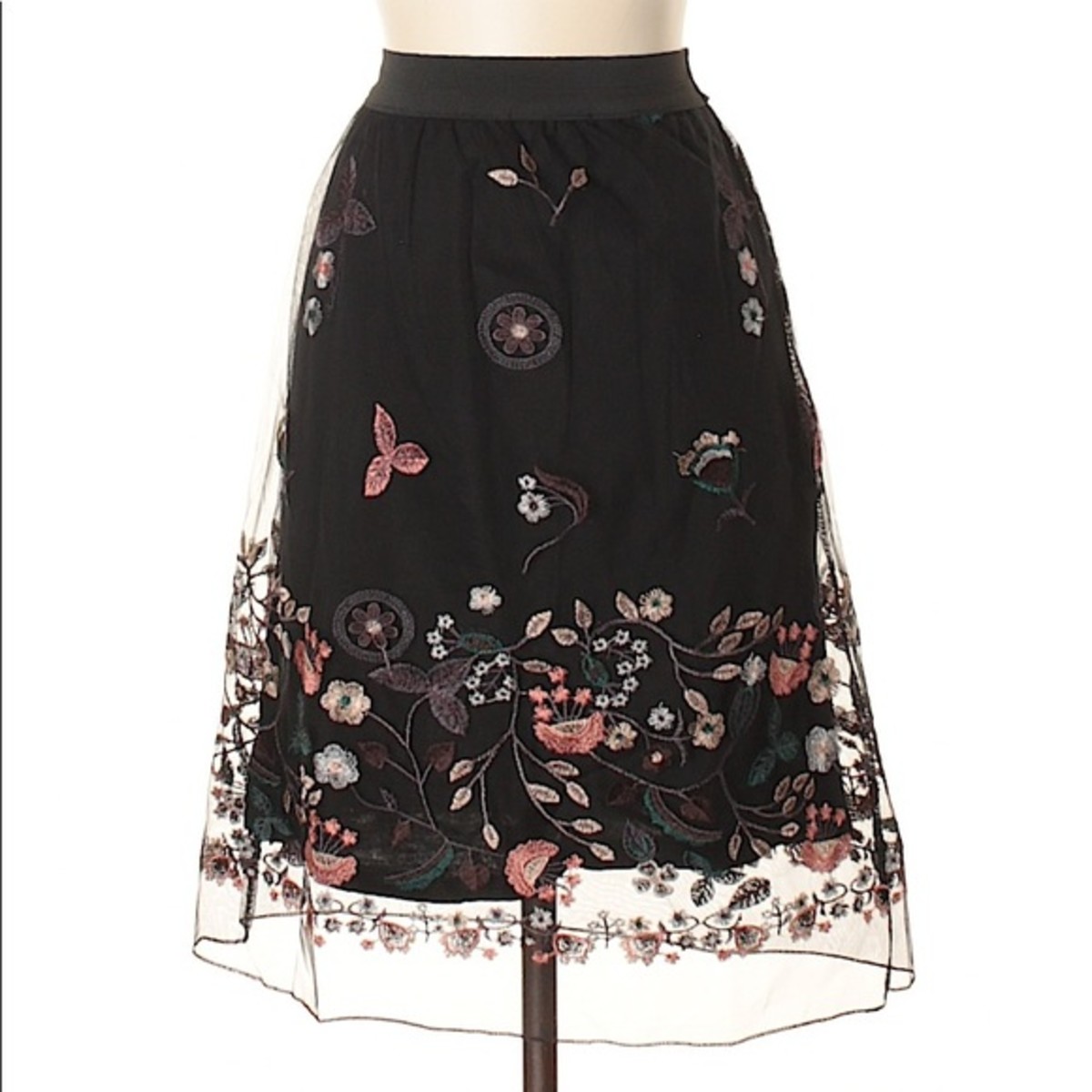 pennys-posh-picks-of-the-week-dont-skirt-this-issue-august-12