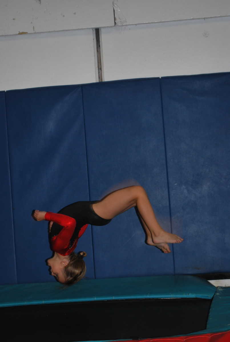 Competitive Gymnastics for Young Girls: What to Expect - HowTheyPlay