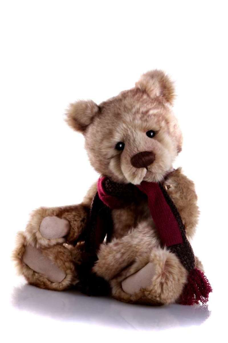 R bears. Старая игрушка Теди бир. Кролик медведь игрушка. Birkin Teddy.