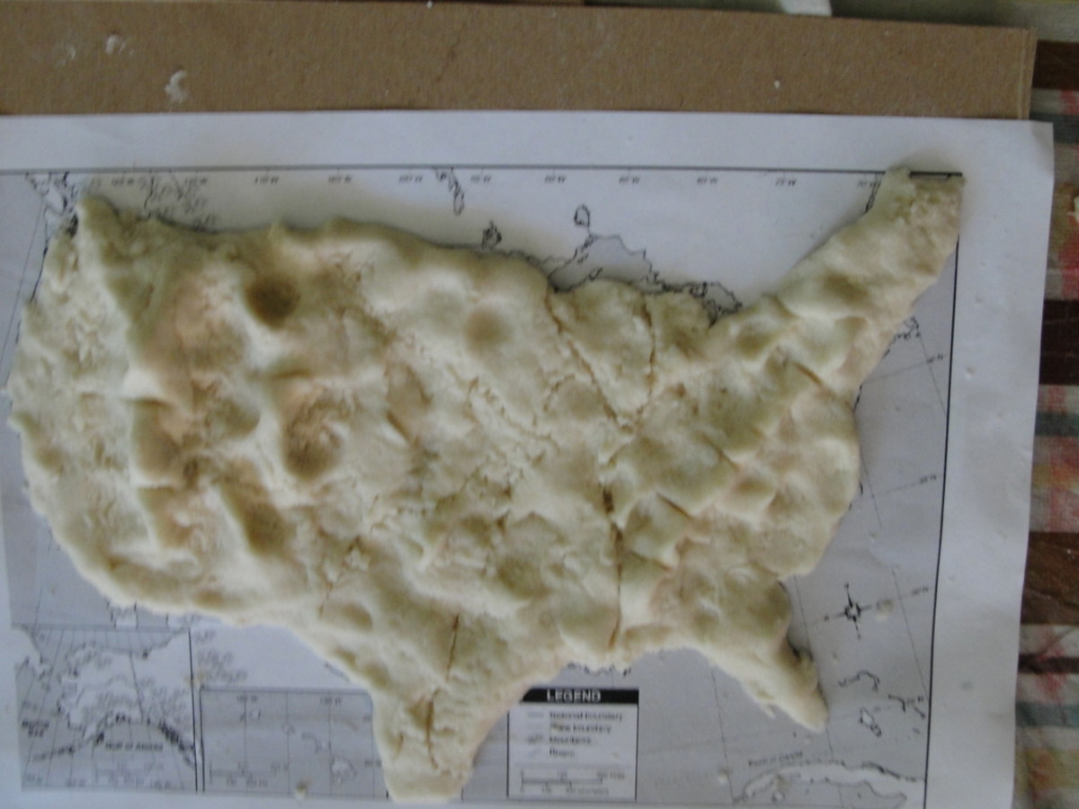Salt Dough Map of the US including the Appalachian and Rocky Mountain Ranges and the Mississippi River